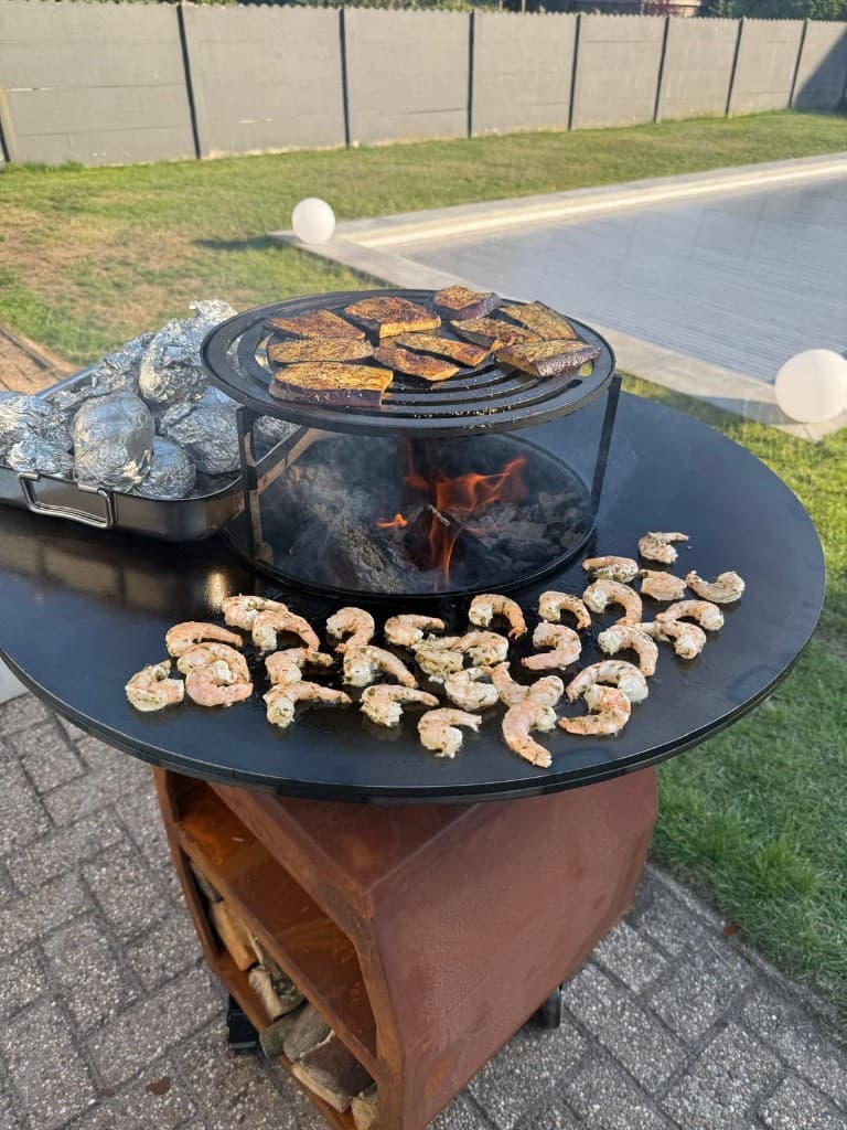 BBQ met garnalen en groenten voor communie of lentefeest
