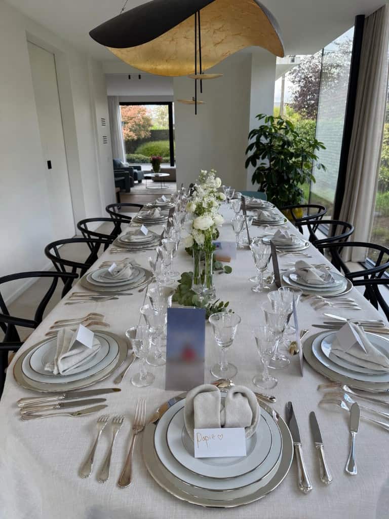 Sfeervol gedekte tafel voor private dining