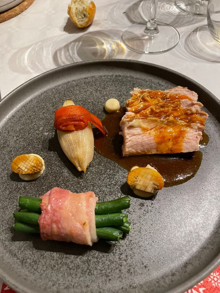 Verfijnd hoofdgerecht voor exclusief event